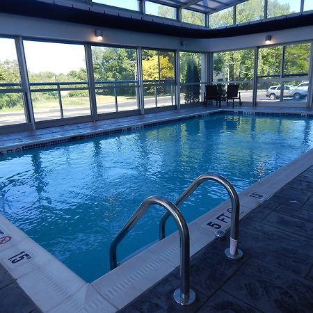 Holiday Inn Express Milford By Ihg Εξωτερικό φωτογραφία