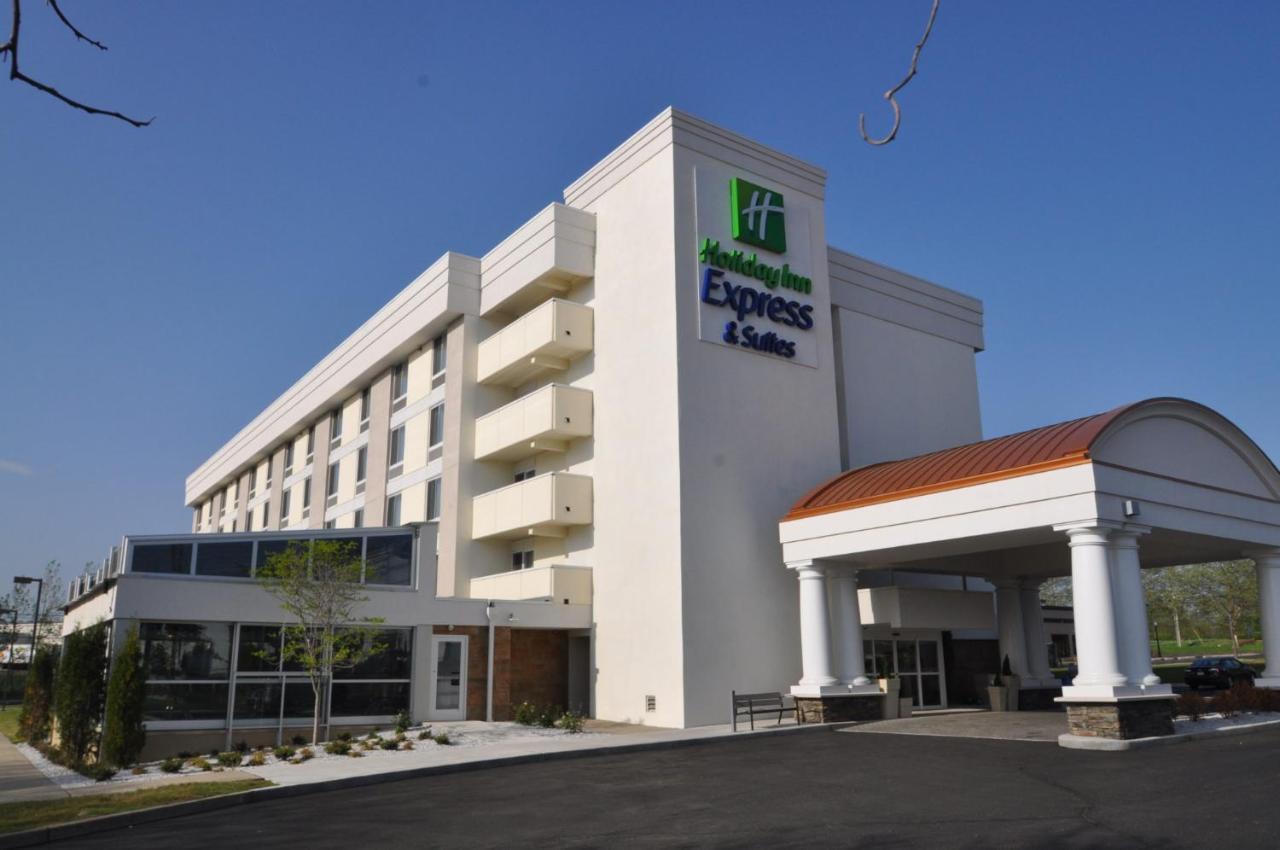 Holiday Inn Express Milford By Ihg Εξωτερικό φωτογραφία