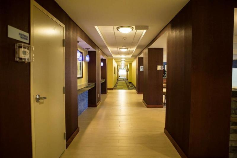 Holiday Inn Express Milford By Ihg Εξωτερικό φωτογραφία